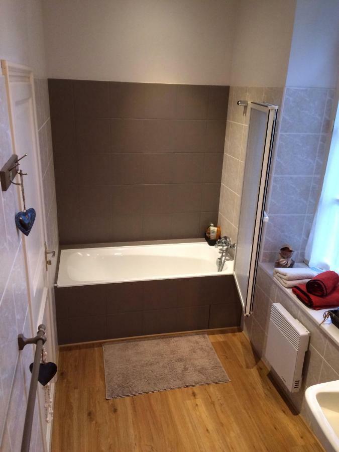 캥페르 Manoir Tregont Mab B&B 외부 사진